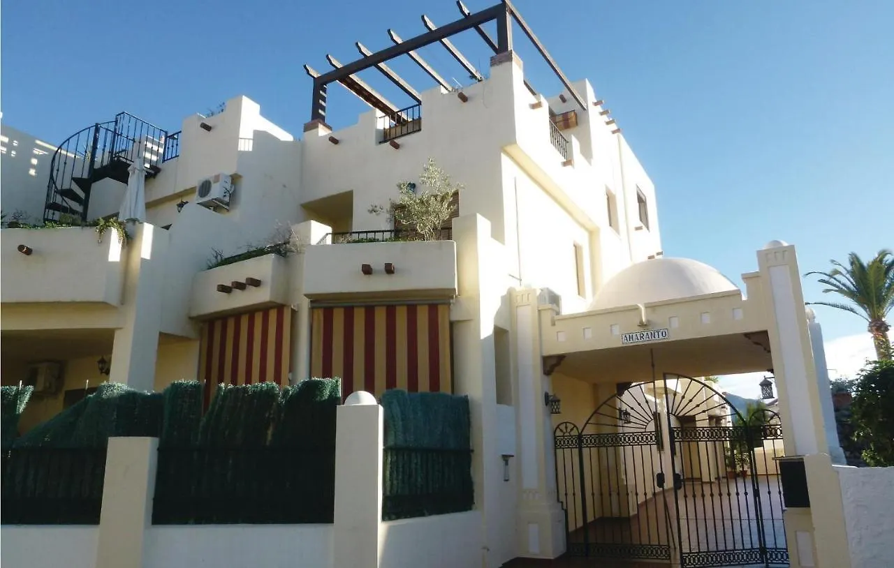 別荘 3 Bedroom Awesome Home In ネルハ