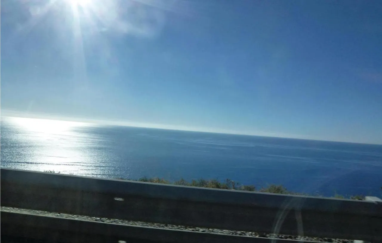 3 Bedroom Awesome Home In Nerja 0*,
